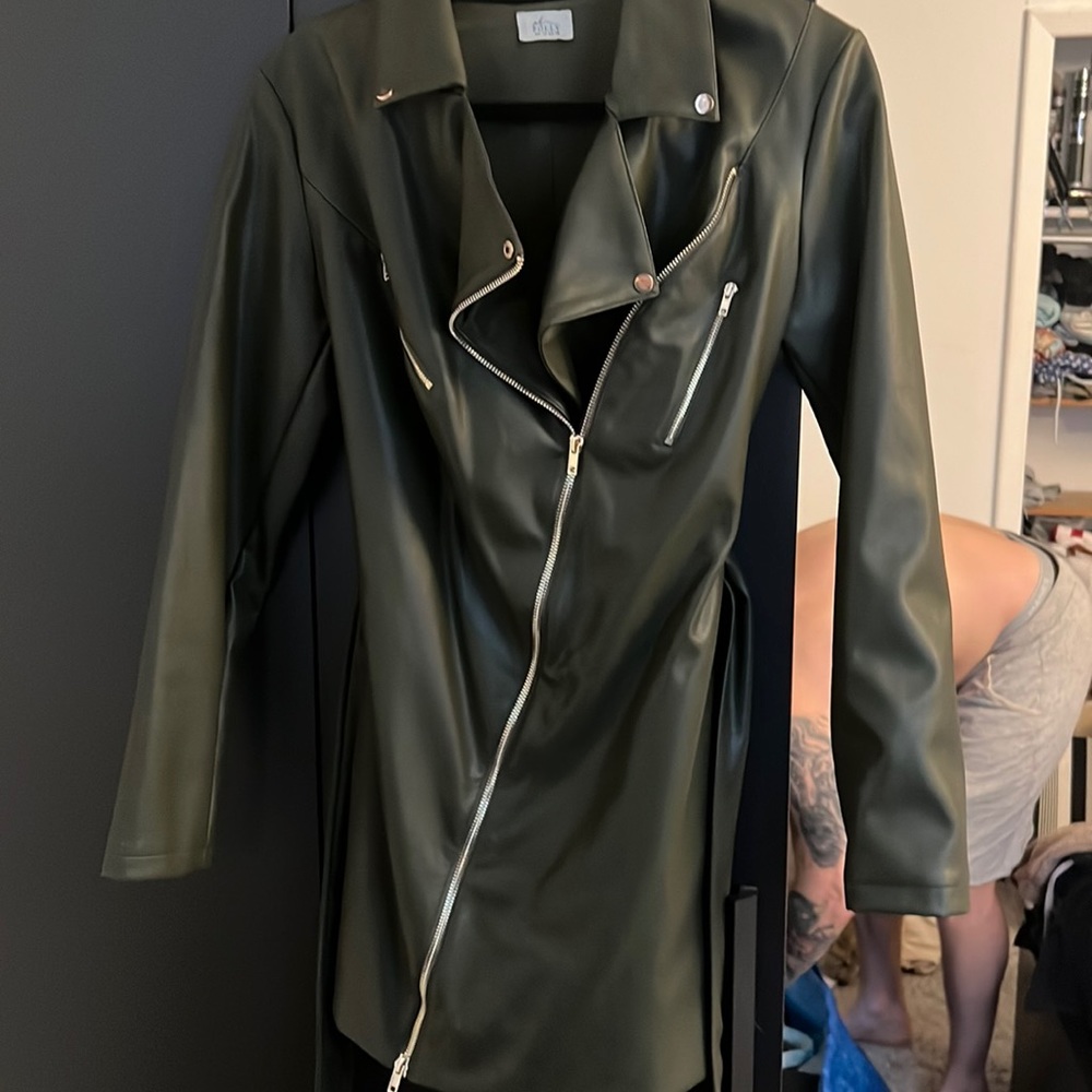 Oh Polly green dress silver zippers